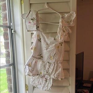 Large White Open Back Flutter Sleeve Floral Top